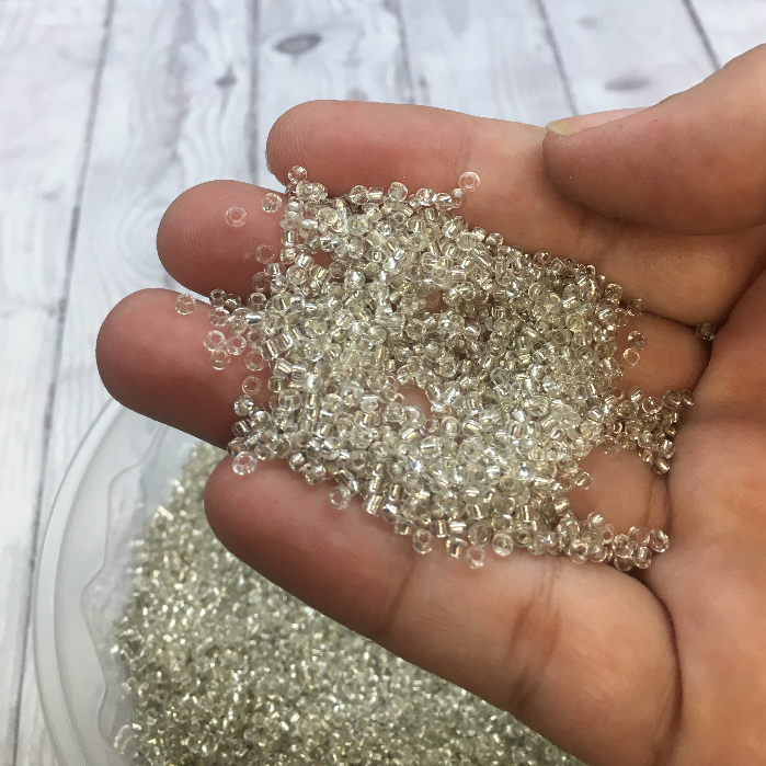 Manik Pasir 2mm 12 0 Silver Kaca Per 25 gram