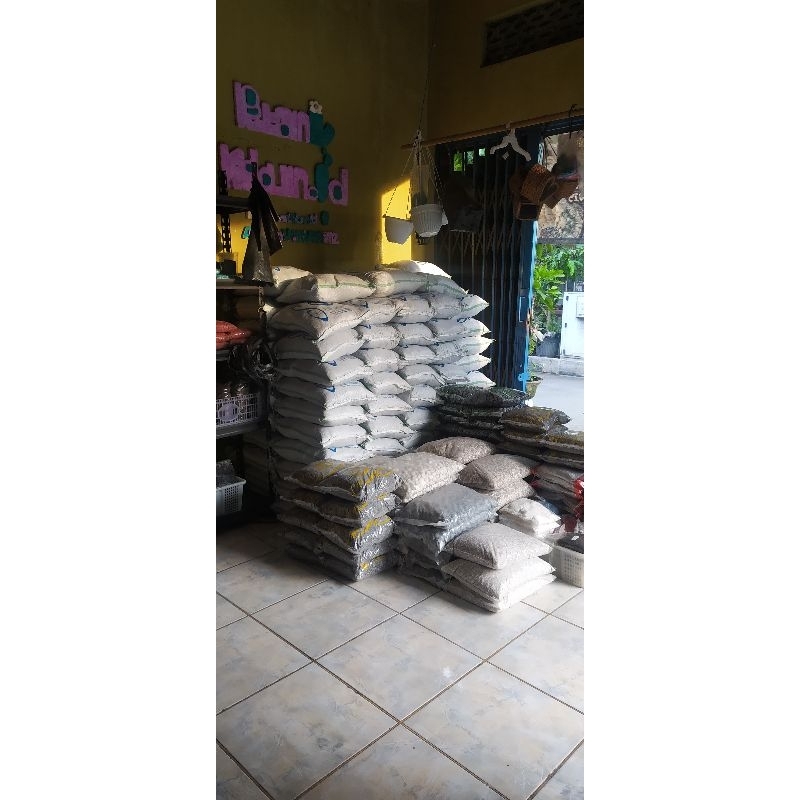 MEDIA TANAM SUBUR TANAH KARUNGAN 10KG