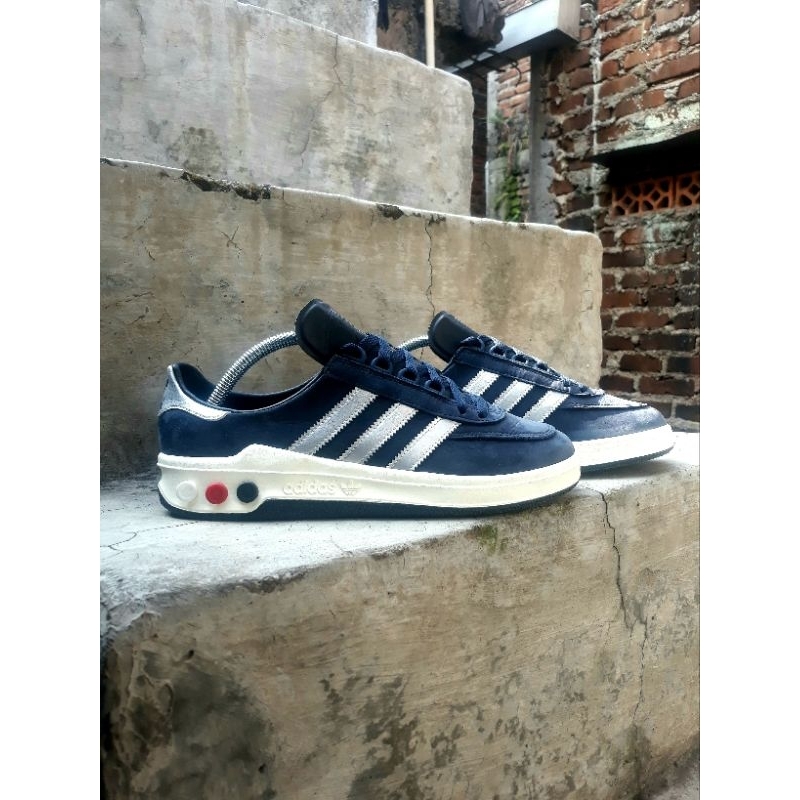 adidas columbia