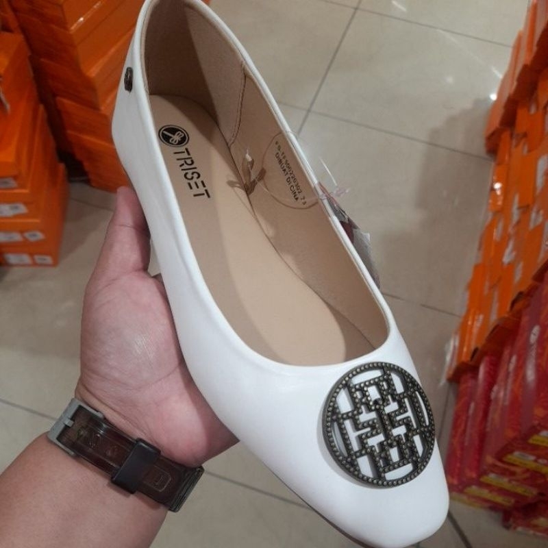 Triset sepatu NEW ARRIVAL TF5002203 putih