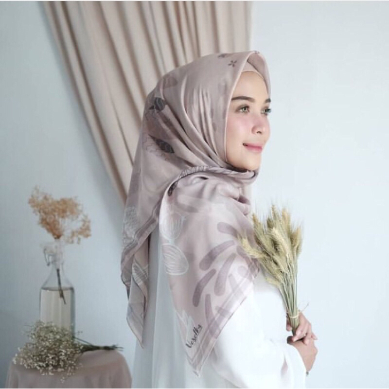 PL Veselka Scarf - Kashwana