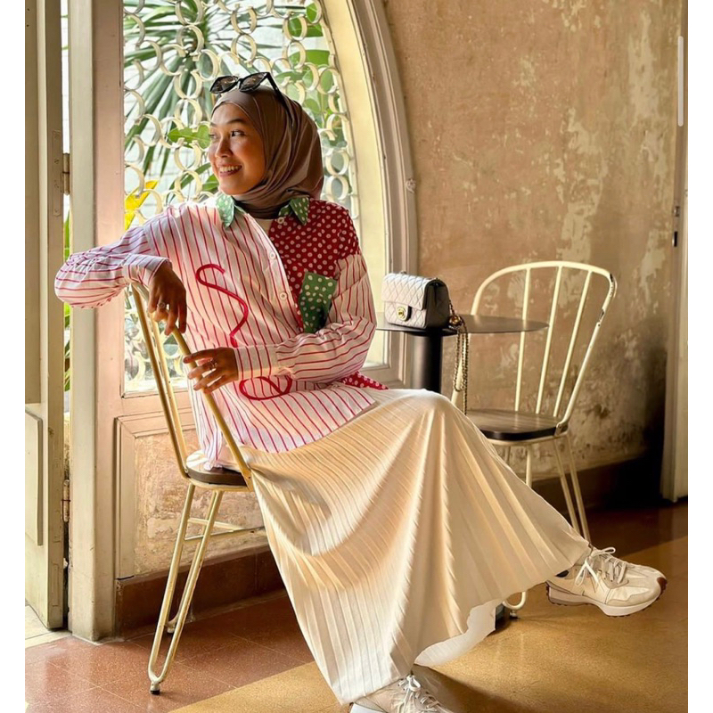 daisy shirt by eazy / kemeja eazy