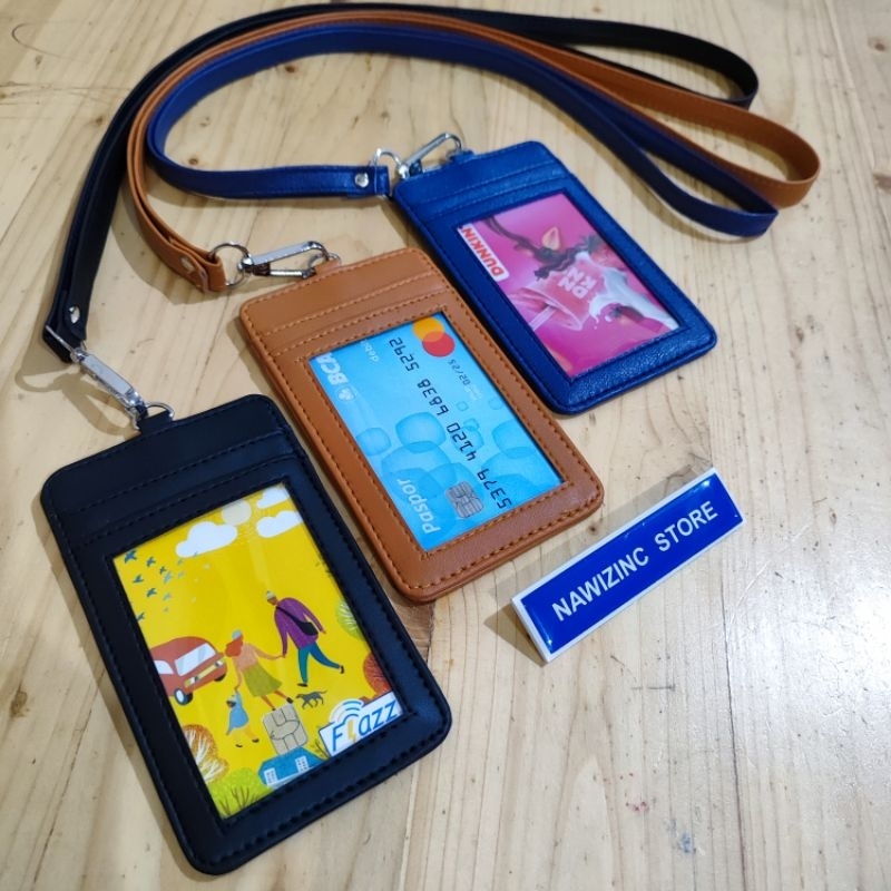 

ID CARD HOLDER KULIT SINTETIS 4 KARTU PLUS TALI