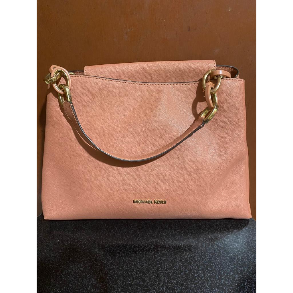 MICHAEL KORS PEACH SECOND TAS MICHAEL KORS PRELOVED