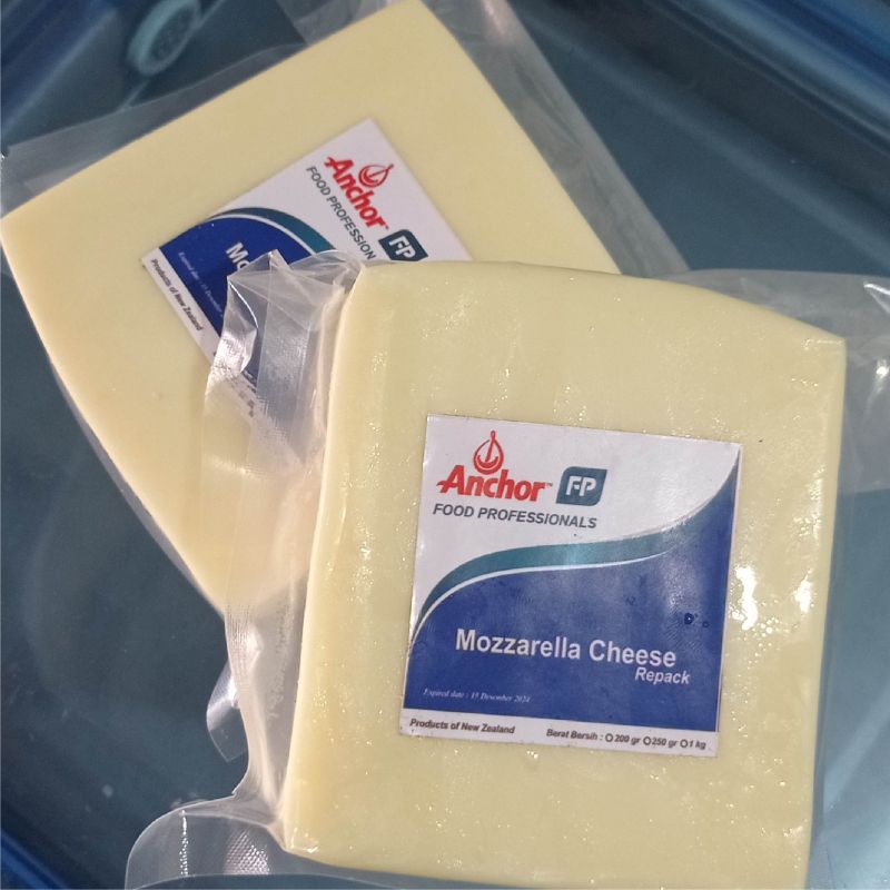 

DA Keju Anchor Mozzarella Repack 250gr/Anchor reapack mozzarella cheese 250g - keju anchor