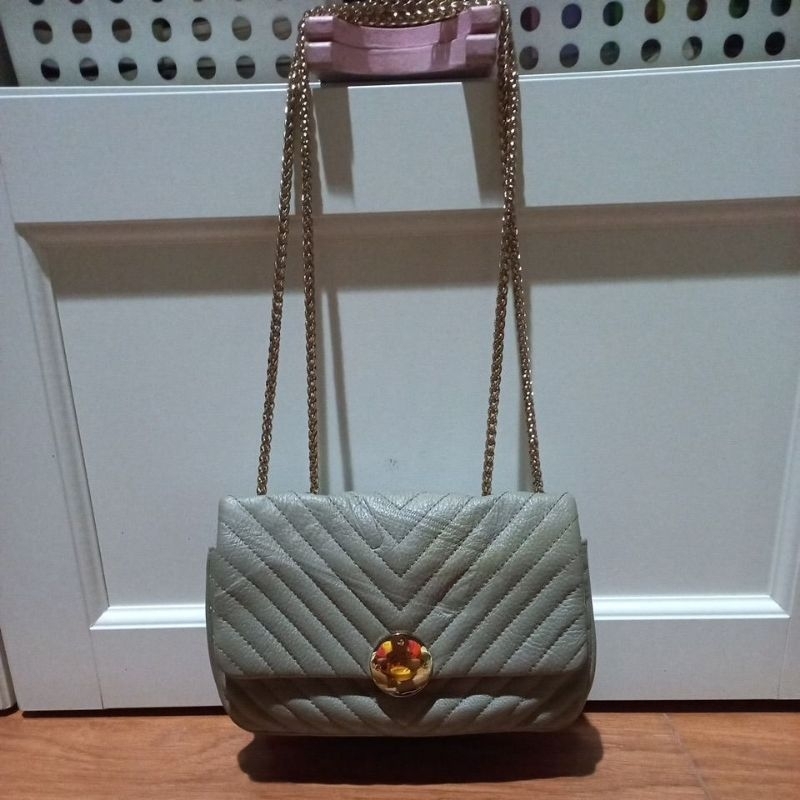 Shoulder & sling bag rantai Bana bana  Lov cat dll