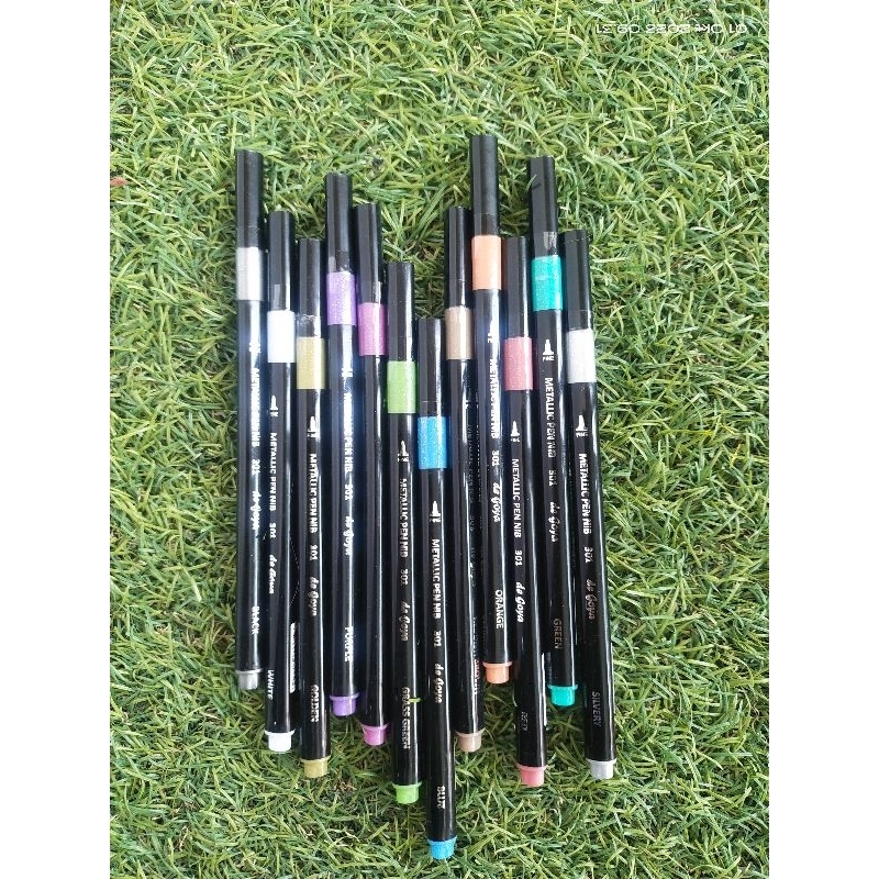 

Metalic Pen Brush/Fine / Spidol Metalik