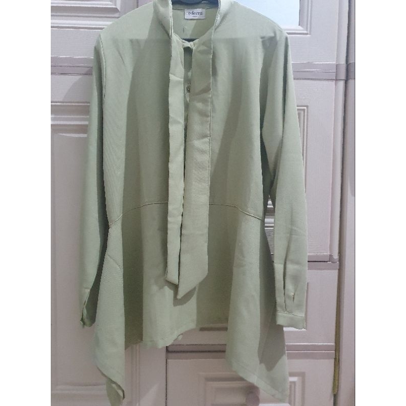 Preloved Ederra Blouse