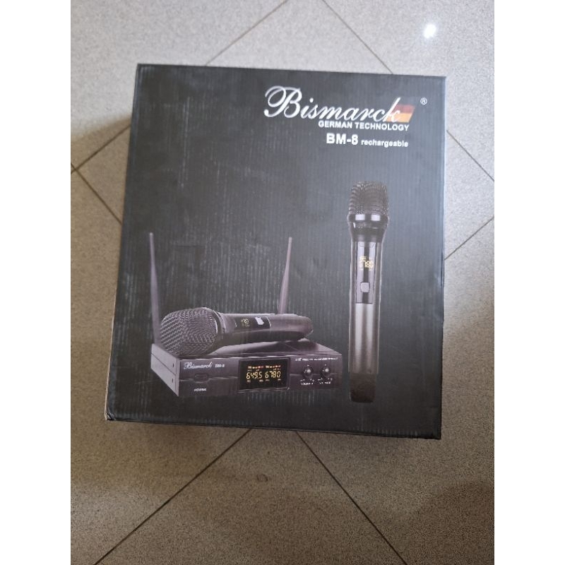 Mic Wireless Bismarck bisa ganti frekuensi