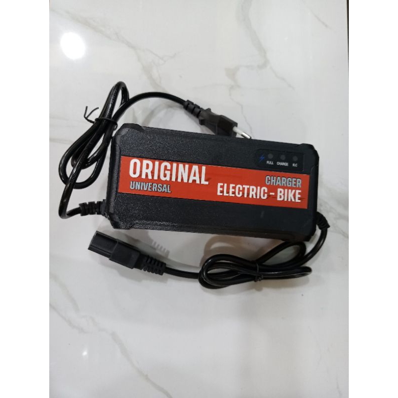 Charging Original Universal 36V12Ah Charging Sepeda Motor Listrik 36V12Ah ORIGINAL