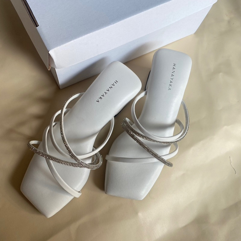 Hanayaka Ivanna Heels 3cm