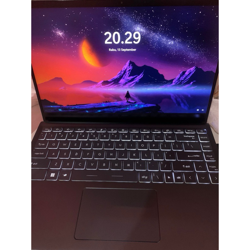 Laptop MSI Modern 15 b5m RAM 16GB SSD 512 GB