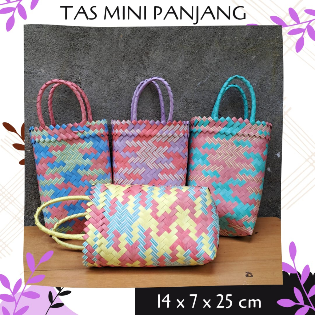 

Tas Anyaman Mini Panjang / Tas Lurik Souvenir