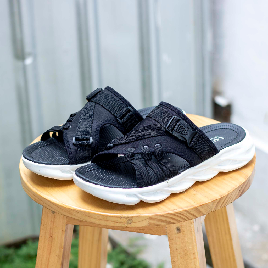 LUTTON - Sandal selop Pria G03