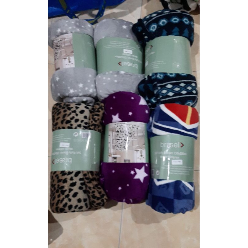 Selimut brasel/soft  fluffy blanket
