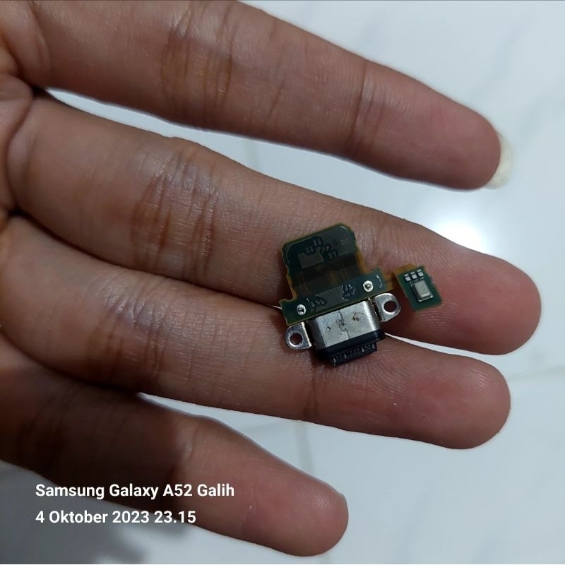 Konektor Charger Sharp Aquos R2 SHV42 Original Copotan