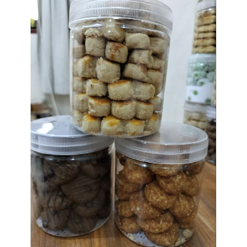 

paket tiga toples.kacang.palem ches.chococip