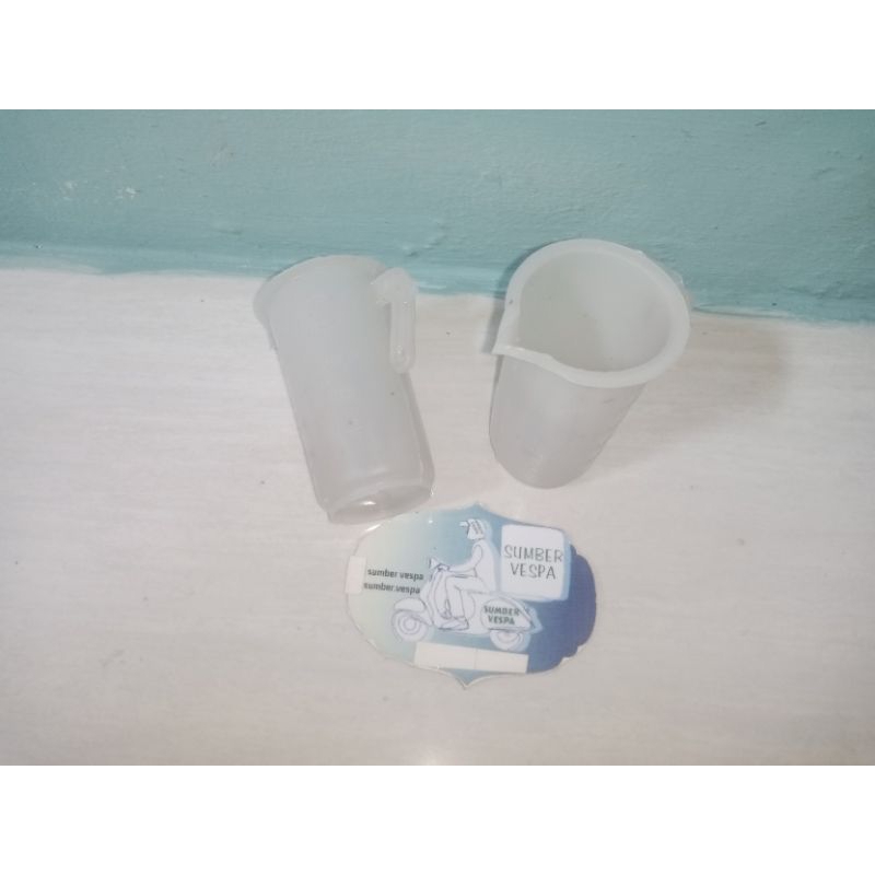 Gelas Takar Oli Samping Vespa / Cantingan Oli Samping