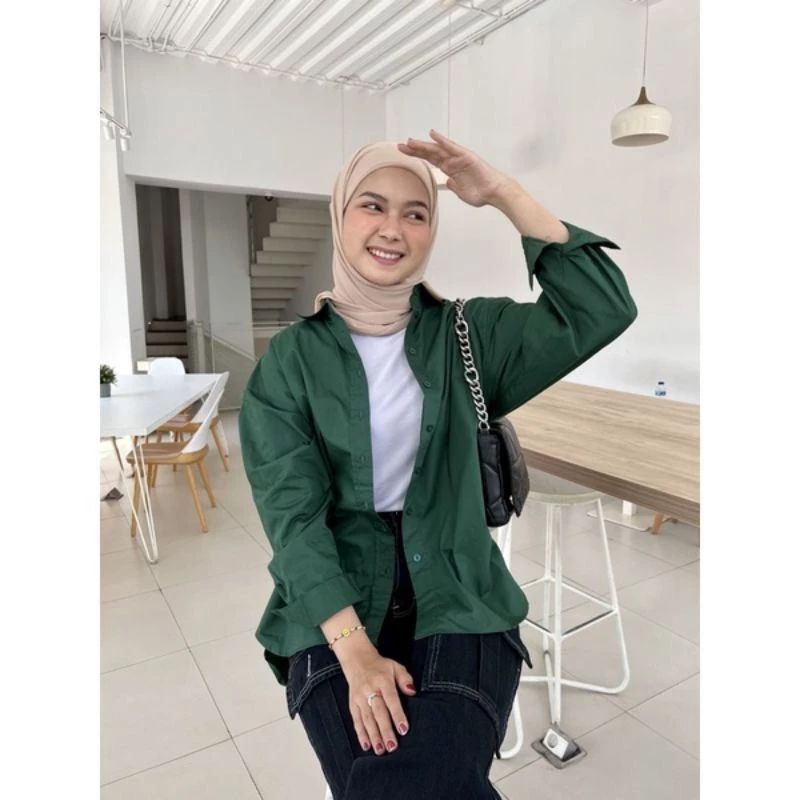 KEMEJA WANITA  OVERSIZE PREMIUM/KEMEJA POLOS/ATASAN WANITA KOREA