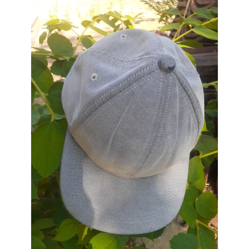 Topi Snapback caps H&M second branded topi bekas branded