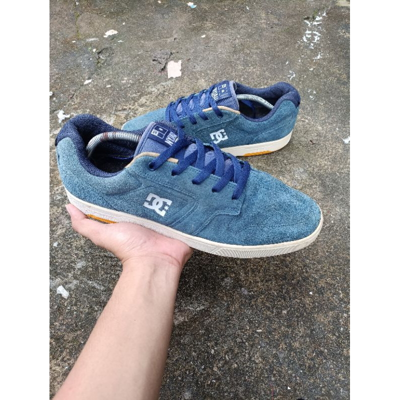 Sepatu DC Nyjah