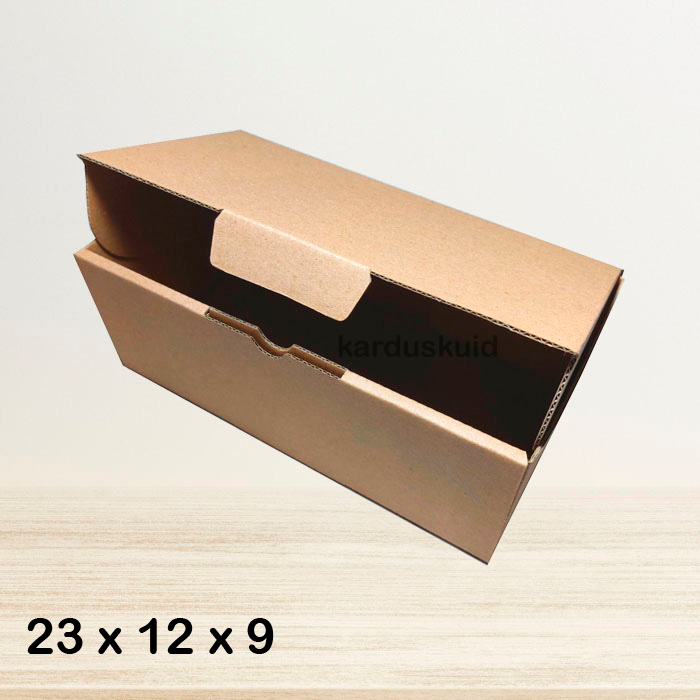 

Kardus 23 x 12 x 9 cm die cut tipe E Flute K150 box kotak karton packing