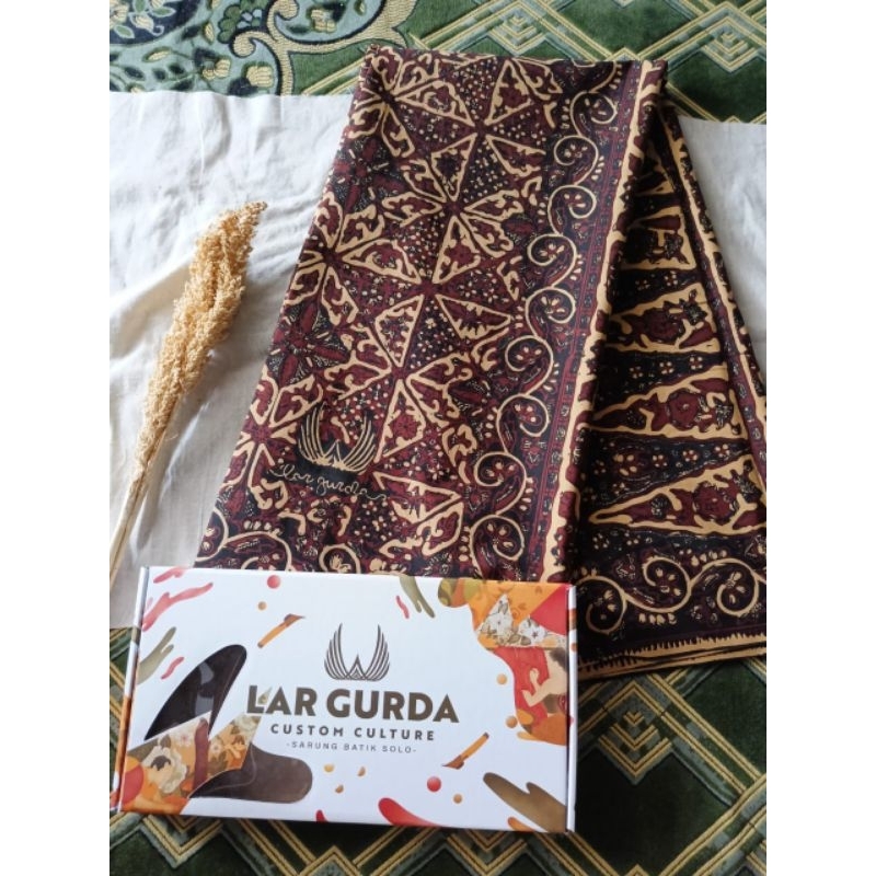 Sarung batik Lar Gurda Kesikan Series Original Lar Gurda