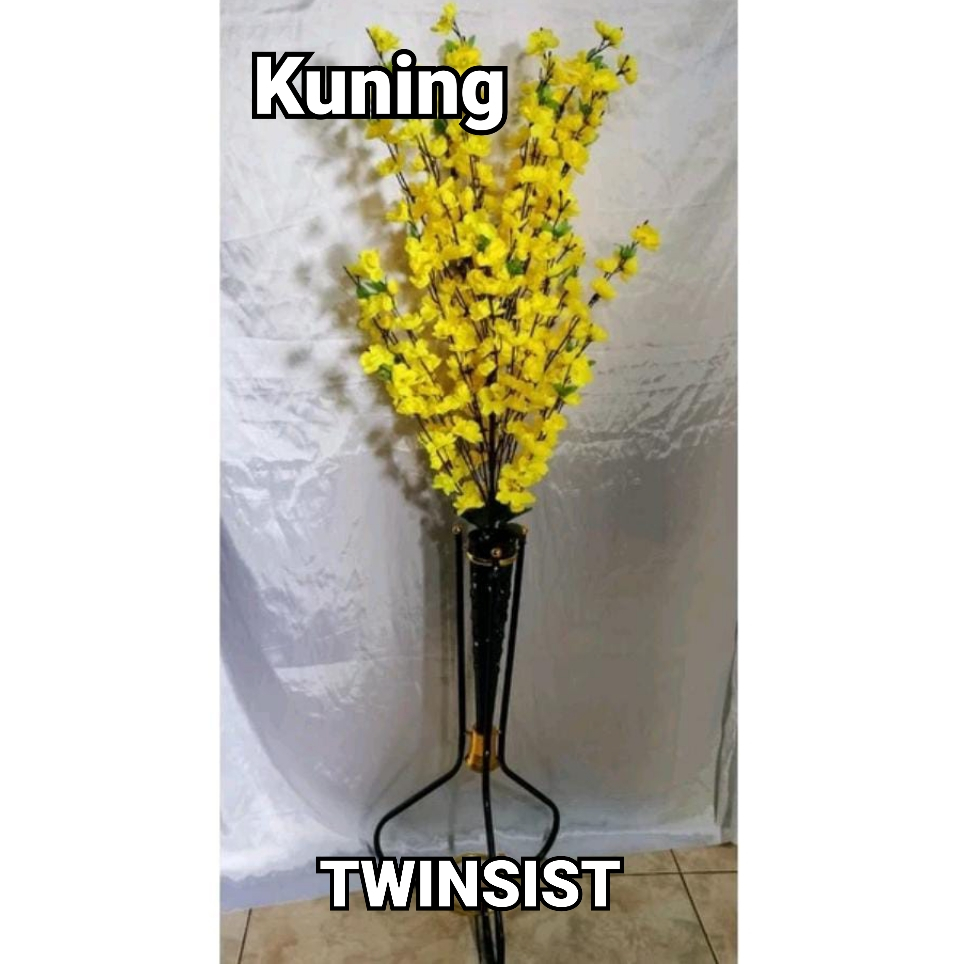 Pohon Sakura Rumpun Imlek Meihua Blossom Plastik Artificial Palsu Pot Standing Kerucut / Bunga Sakur