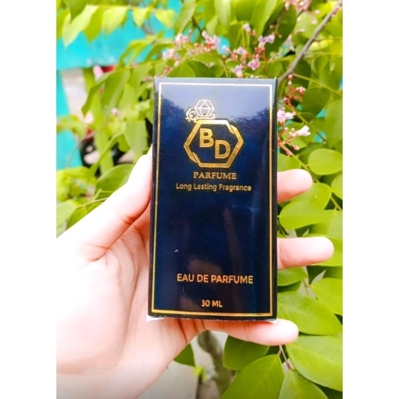 

Box Dyptique 30 ml Request Design min.1000 pcs