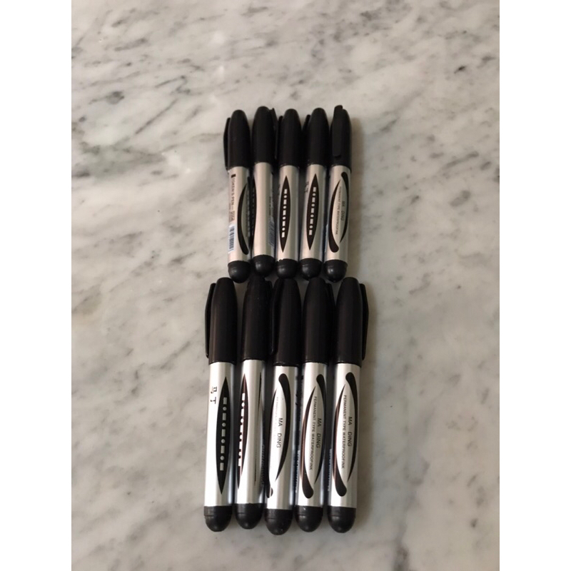 

Spidol Permanen 10 Pcs Hitam