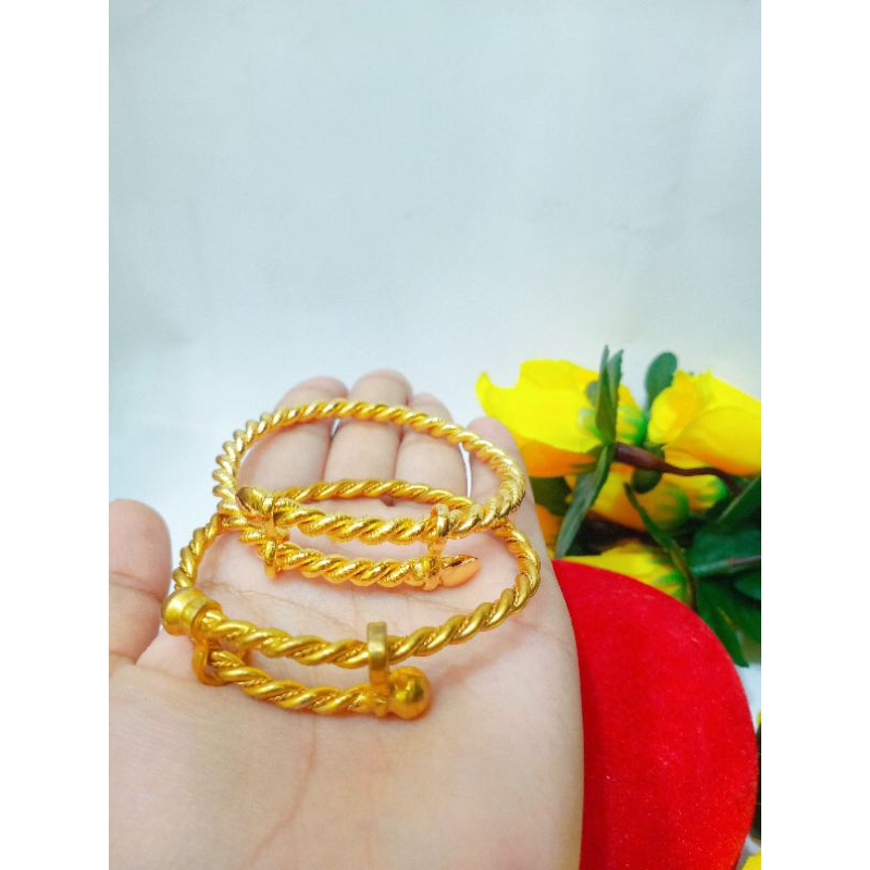gelang lilit