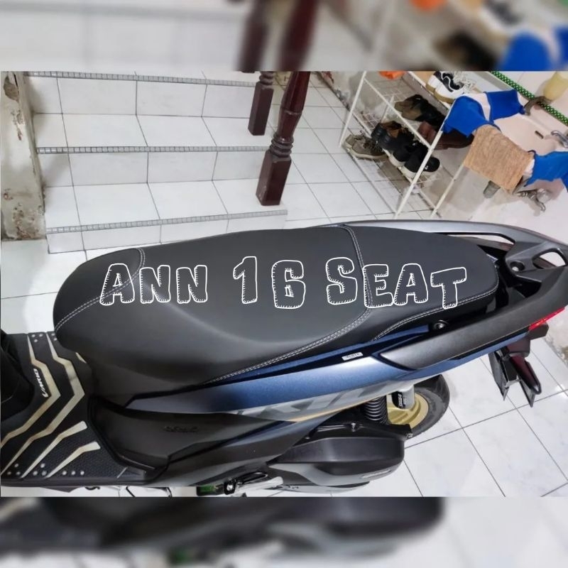 Kulit Jok Custom Honda Vario 125/150 model PCX bahan Premium Mb Tech Carrera
