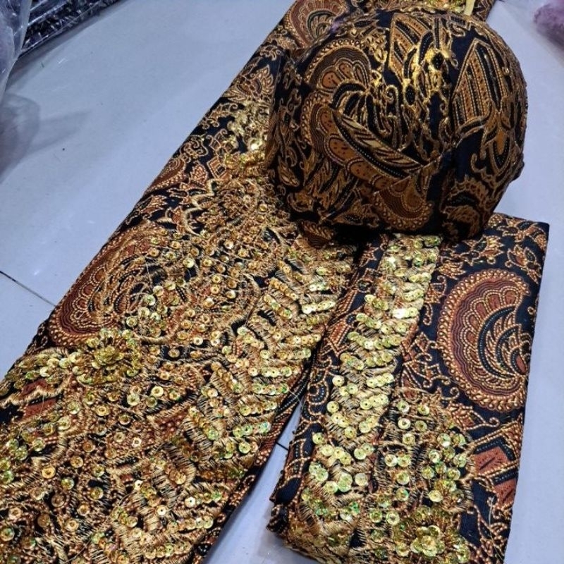 kain wiru bordir boked