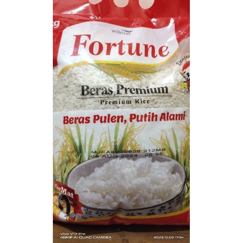 

BERAS PREMIUM BERAS FORTUNE 2,5 KG