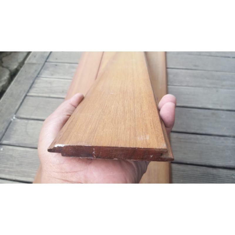 Kayu plafon/Lumbrceiling kayu ulin kalimantan panjang kayu 100cm