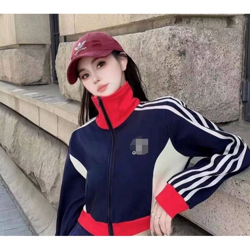 22340 Jacket Crop Wanita Adinda Premium/Outer Jacket Crop Adidas* amotif Bordir + Zipper depan tanga