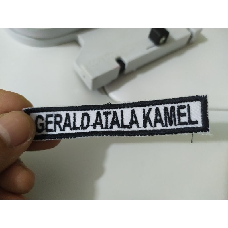 

nama baju bordir, tampa PO, tanpa minimal order, Bordir nama baju sekolah bisa satuan\ patch lokasi\ lokasi sekolah\logo, emblem, nomor gudep