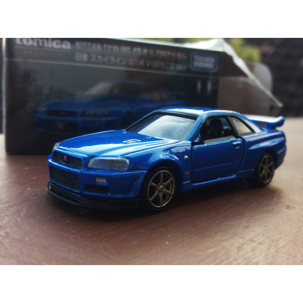 Tomica Premium Nissan Skyline GTR R34 V-spec II NuR