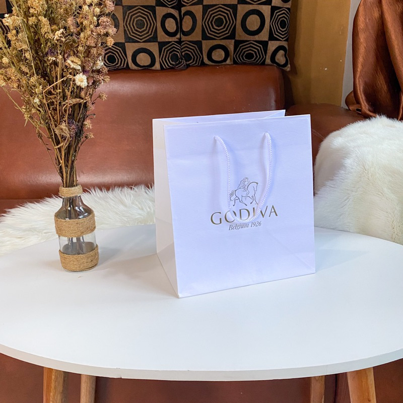 

Paper Bag Godiva Medium Tas Kado Paperbag Like Ori