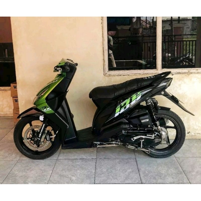 Striping sticker transparan beat karbu Vietnam style