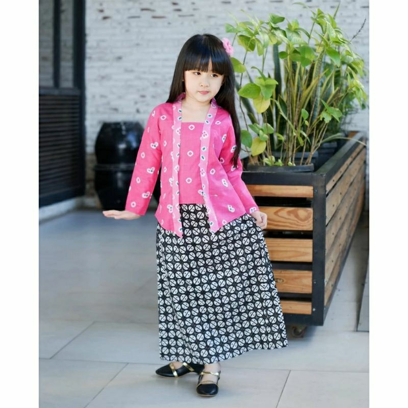 KEBAYA ANAK KUTUBARU LENGAN PANJANG JUMPUTAN