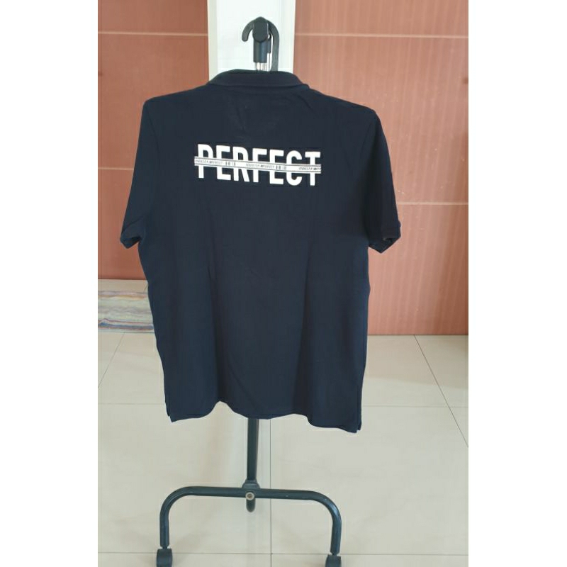 Kaos poloshirt pria warna hitam/ poloshirt brand ManZONE/Kaos polo ManZone-preloved