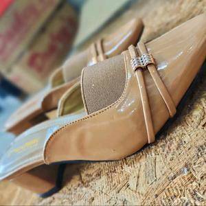 Sandal Fashion D'Mochino Hak Setengah (3-5 cm)