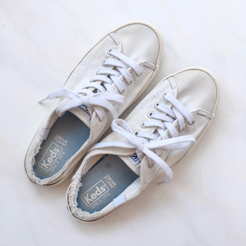 SEPATU KEDS WHITE / keds / slip on / sneakers / sepatu putih preloved