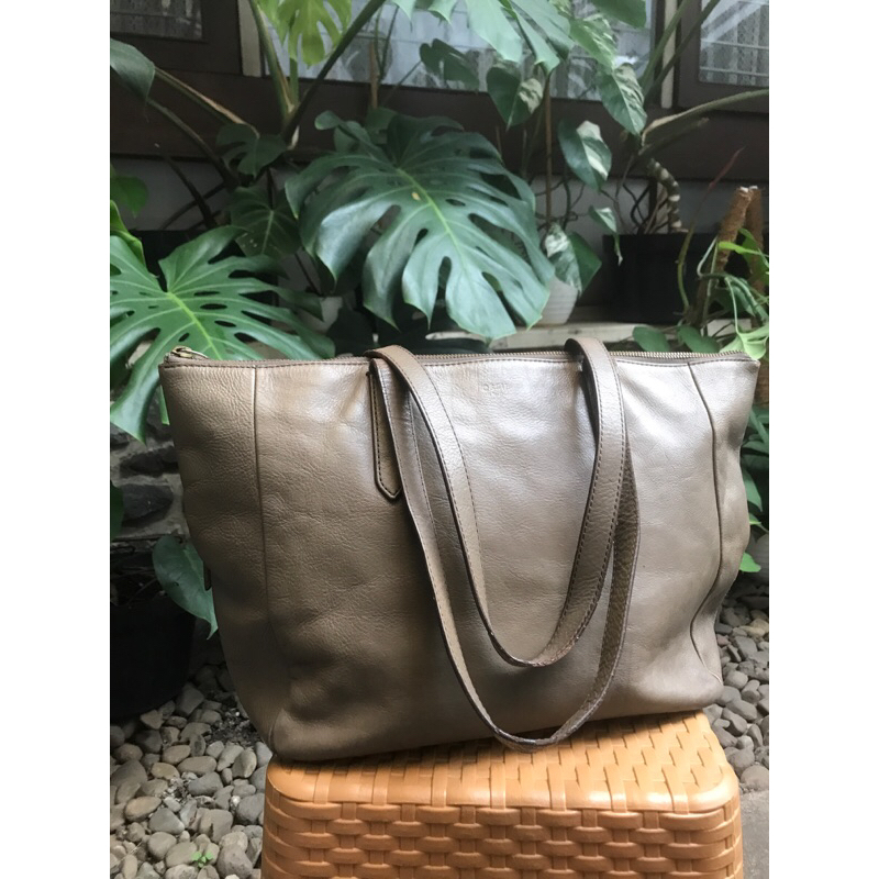 preloved tas fossil sidney shopper olive ocil ss tas laptop ori asli kulit f*ossil