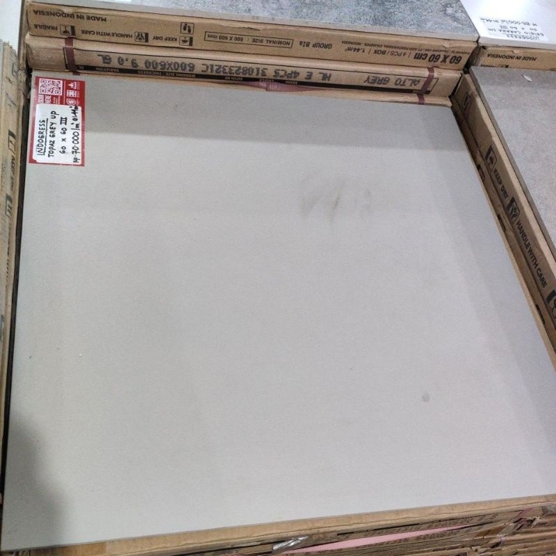 GRANITE INDOGRESS TOPAZ UP 60X60 KW3 /DUS