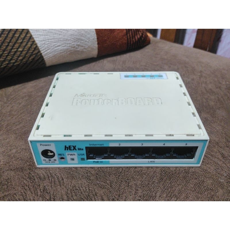 Mikrotik Rb750r2