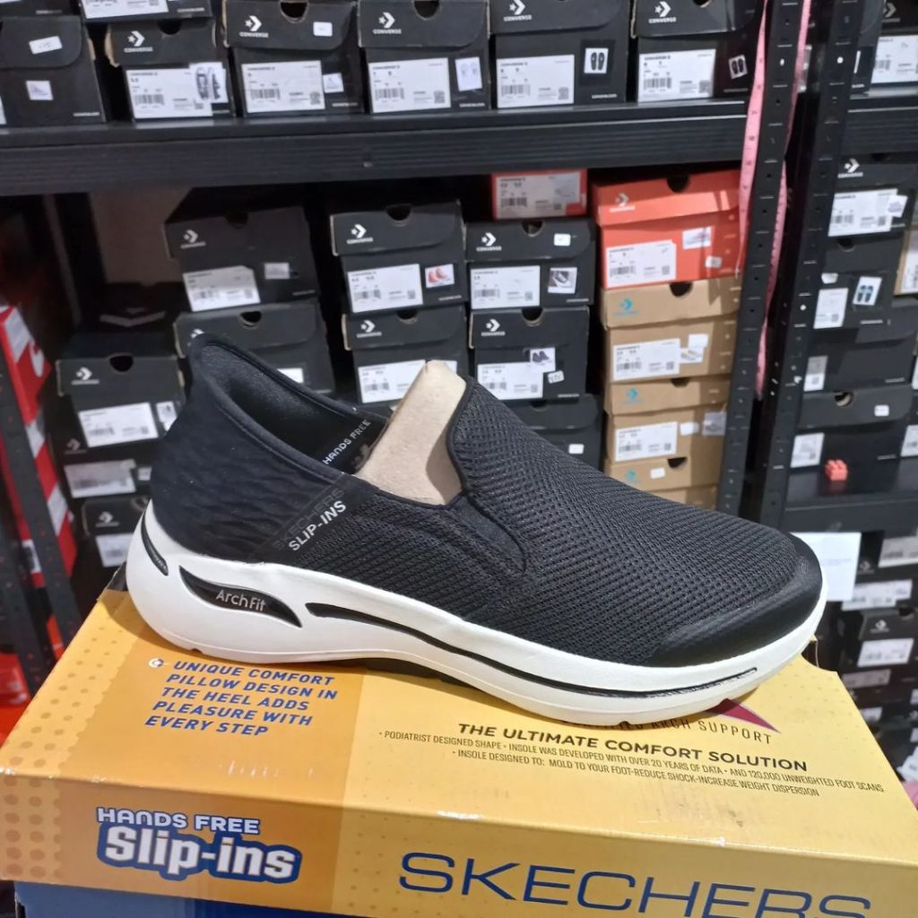 SEPATU SKECHERS PRIA ORIGINAL SLIP ON SKECHERS ARCH FIT ORIGINAL ASLI BNIB 216259/BLK