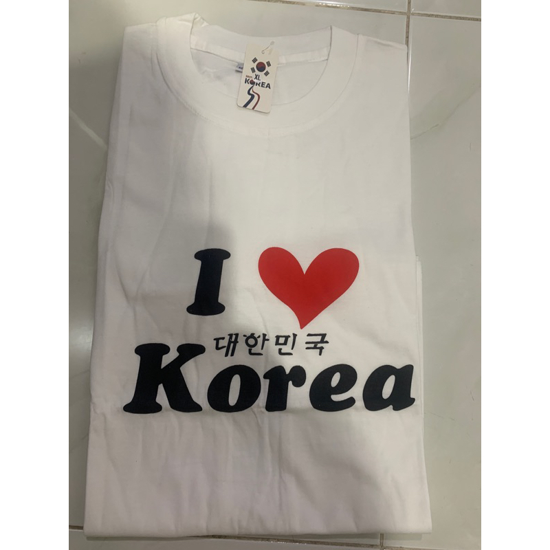 Kaos oleh oleh korea