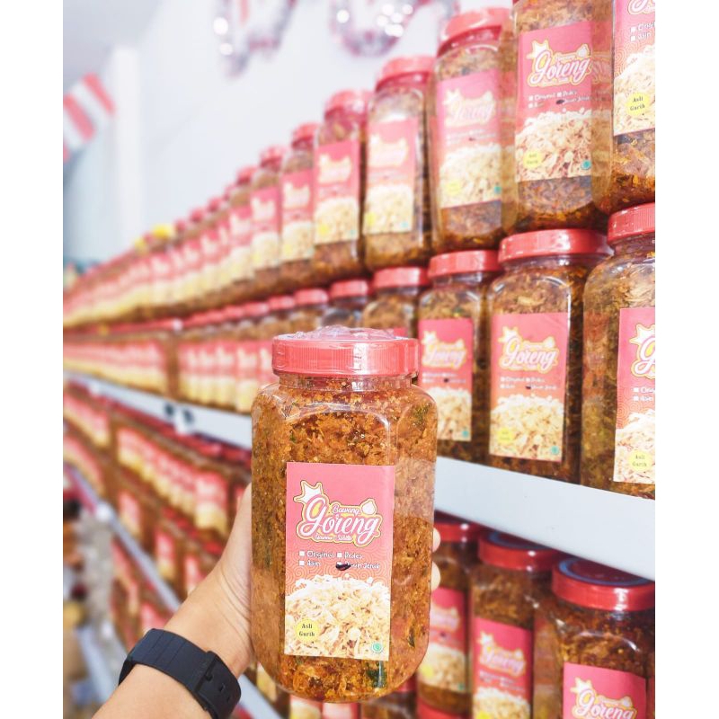 

BAWANG GORENG NOUNNA SARITIE